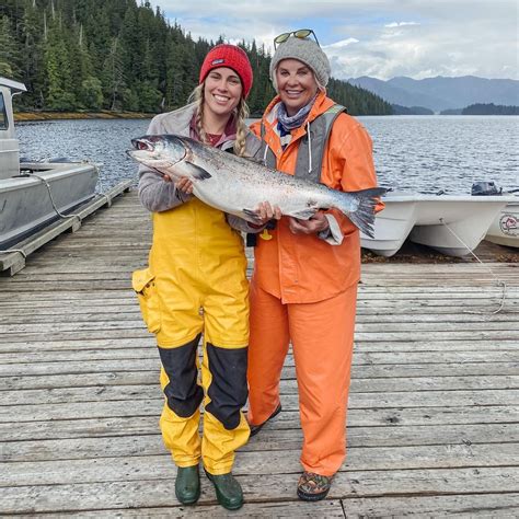 fishing resorts in ketchikan alaska.